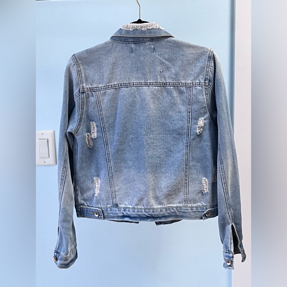 Distressed jean jacket - Picture 3 of 3
